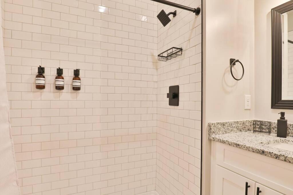 Quiet, And Cozy, Minutes From Nashville Attractions And Experiences! Bagian luar foto